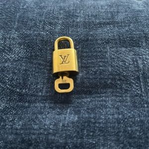 LV Lock & Key #314